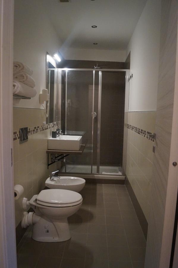 Gialel Pisa Hotel Bagian luar foto