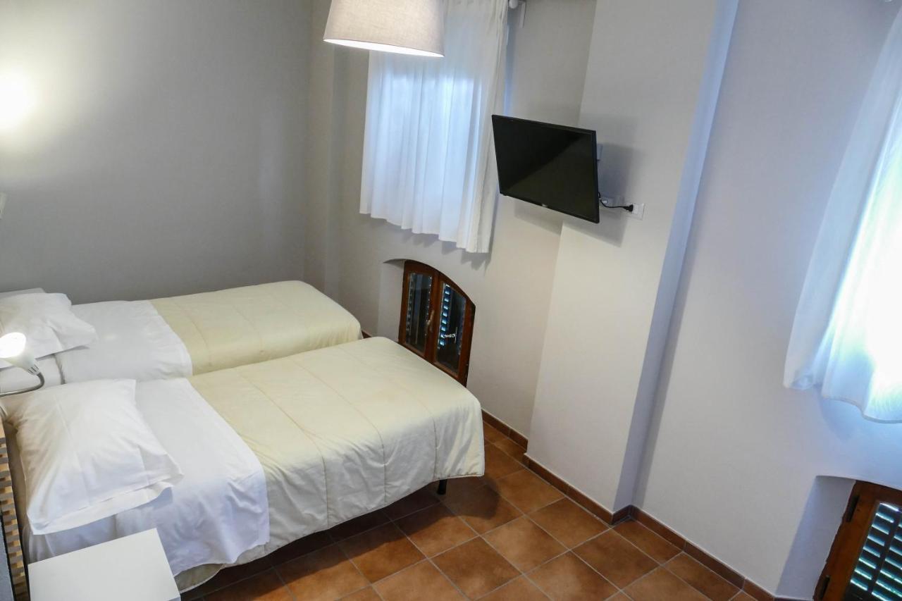 Gialel Pisa Hotel Bagian luar foto