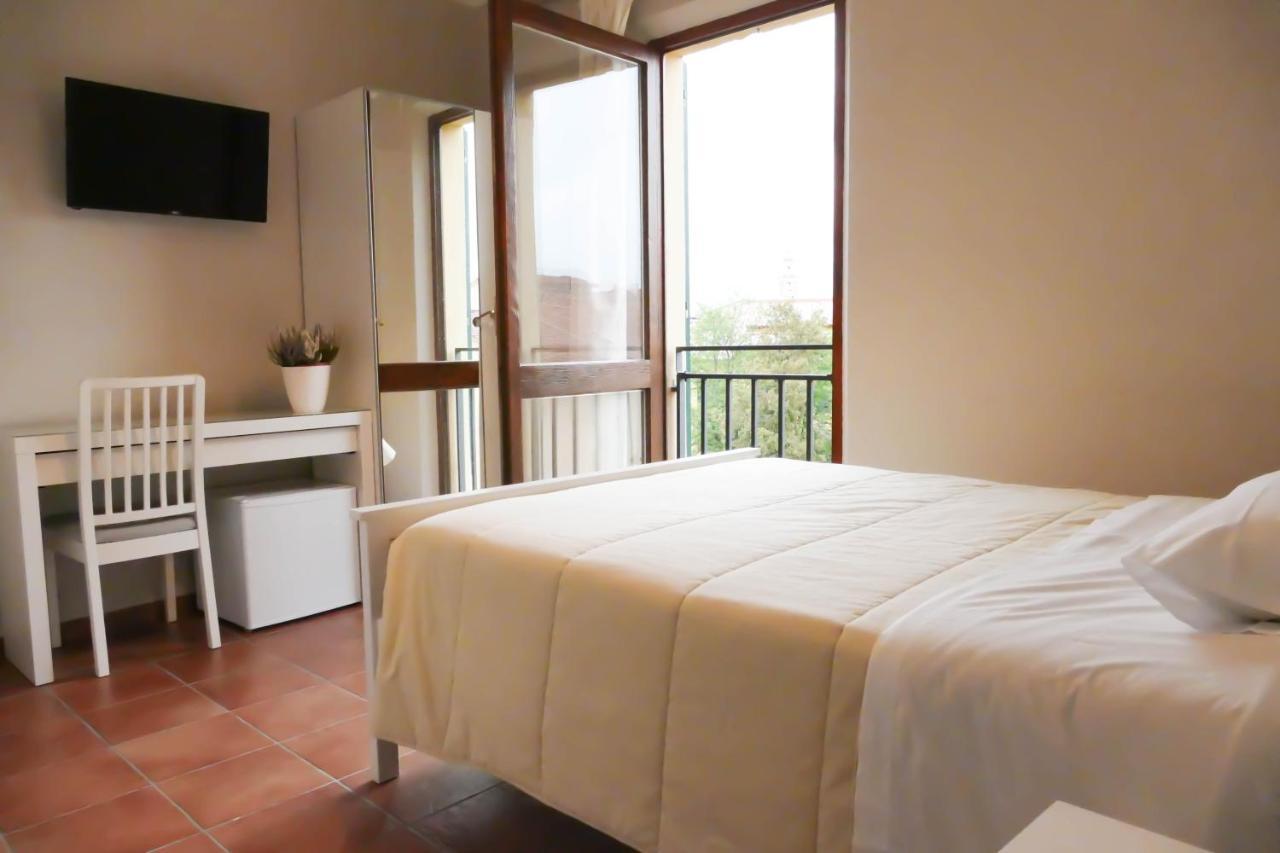 Gialel Pisa Hotel Bagian luar foto